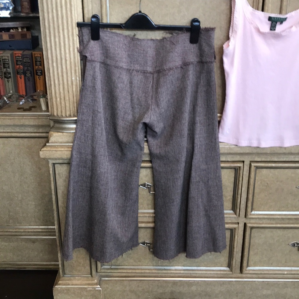 HEART 💜 MOON 🌙 STAR ⭐️ WIDE LEGGED CROPPED PANT - Picture 6 of 7